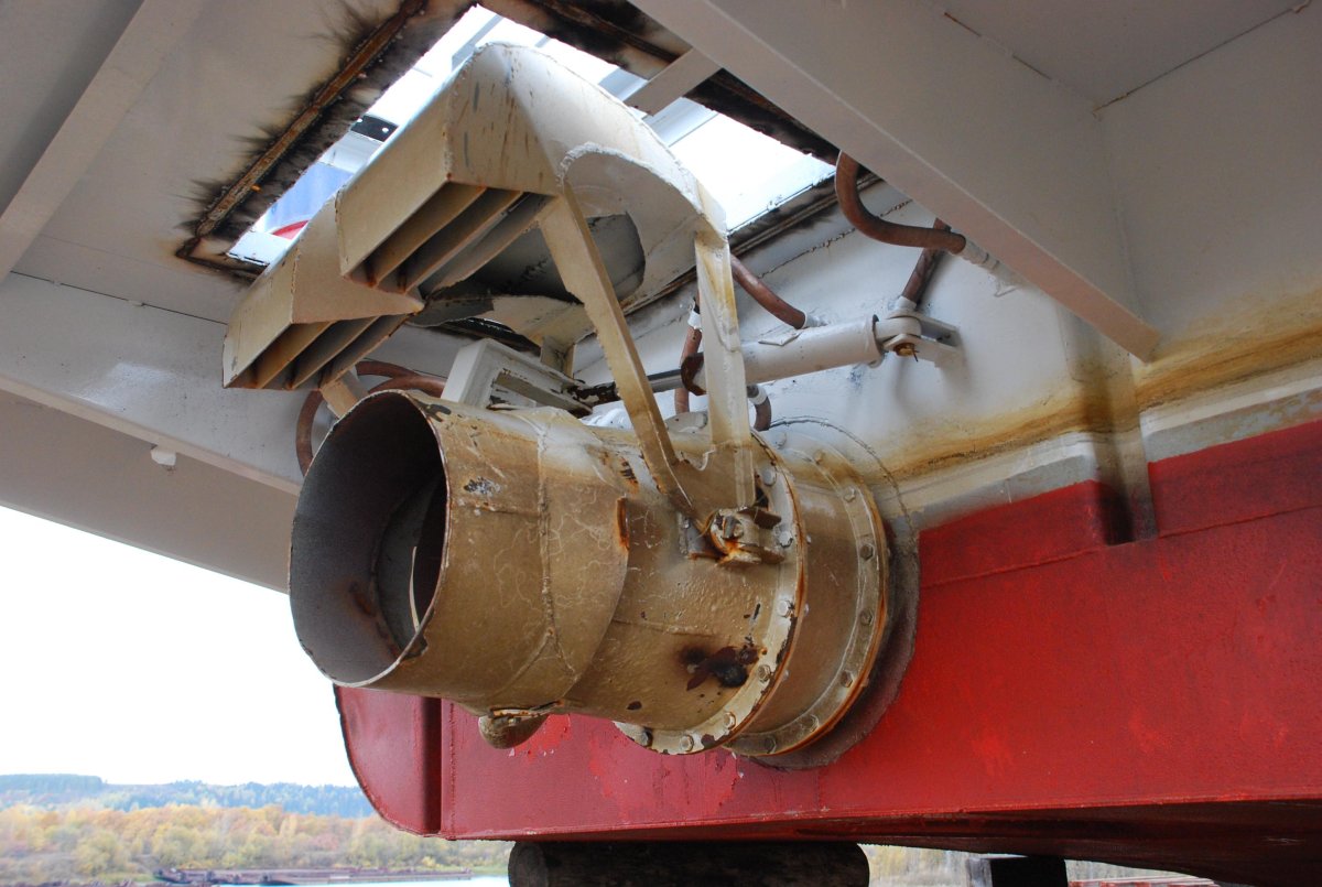 Катер КС 100 водометный движитель