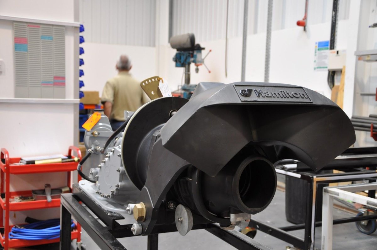 Водометный движитель Hamilton Jet