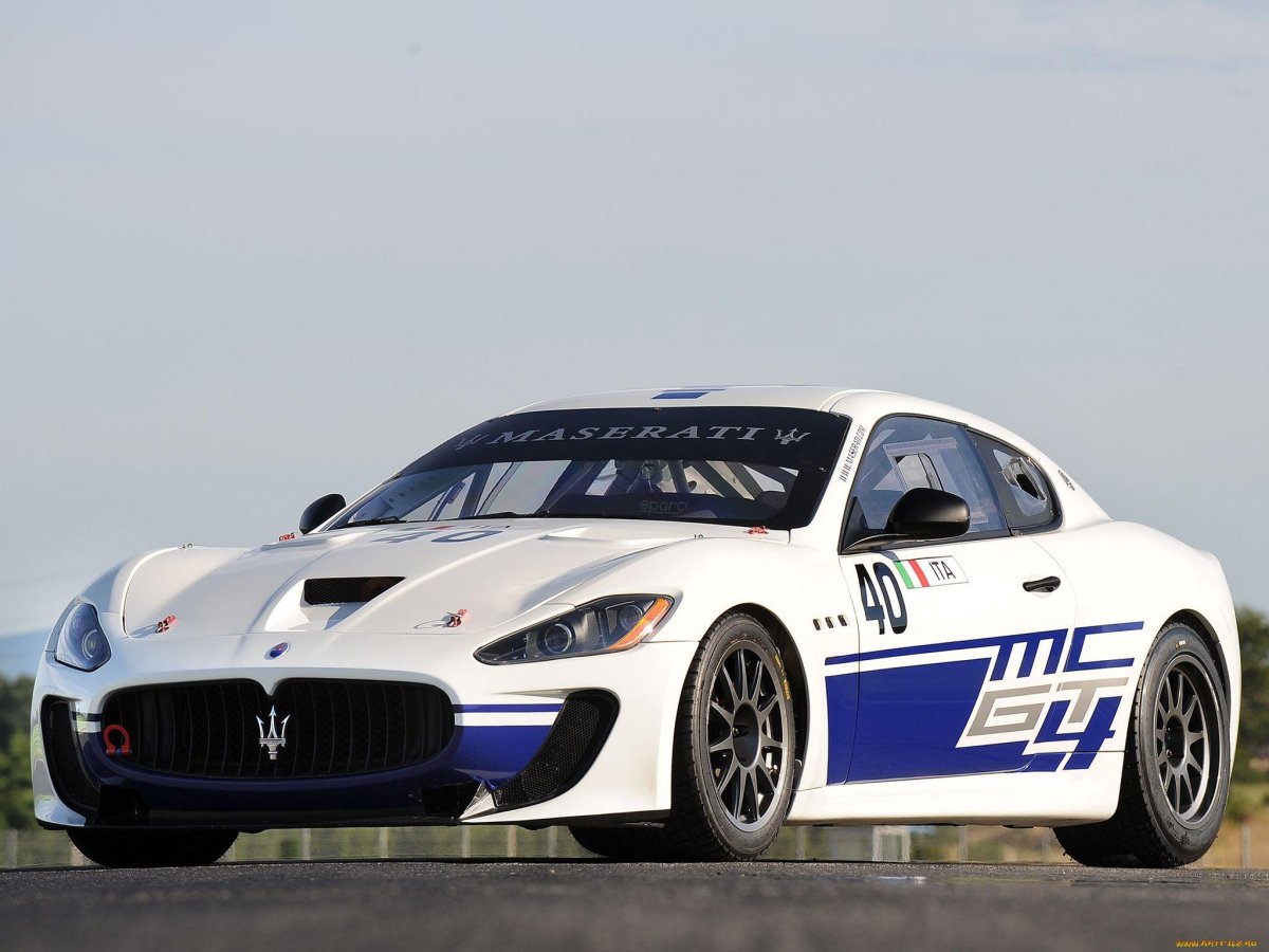 Maserati GRANTURISMO MC gt4