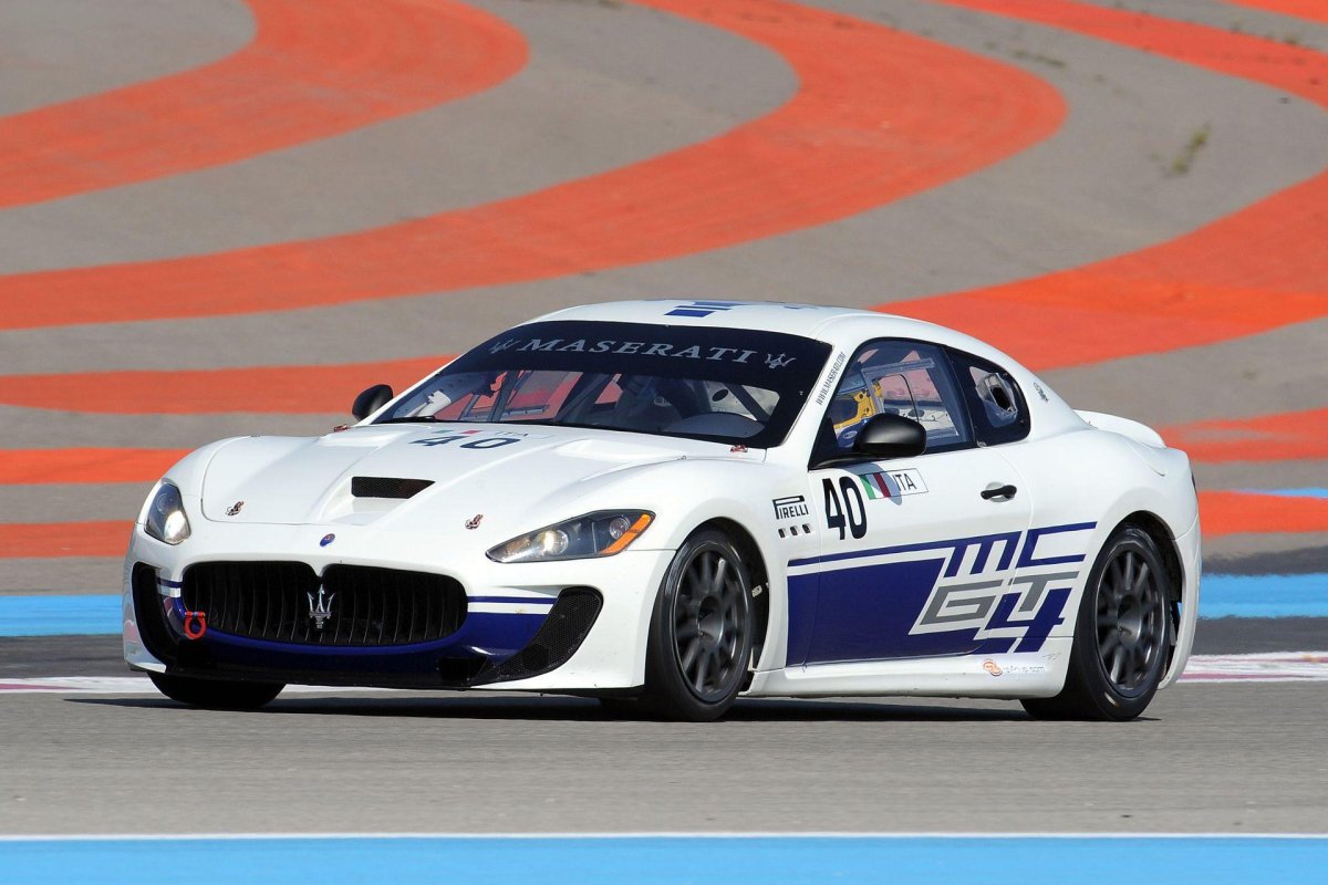 Maserati GRANTURISMO MC gt4