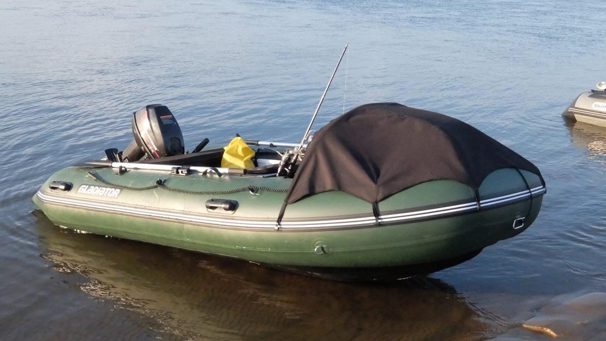 ПВХ лодка Гладиатор 380 НДНД