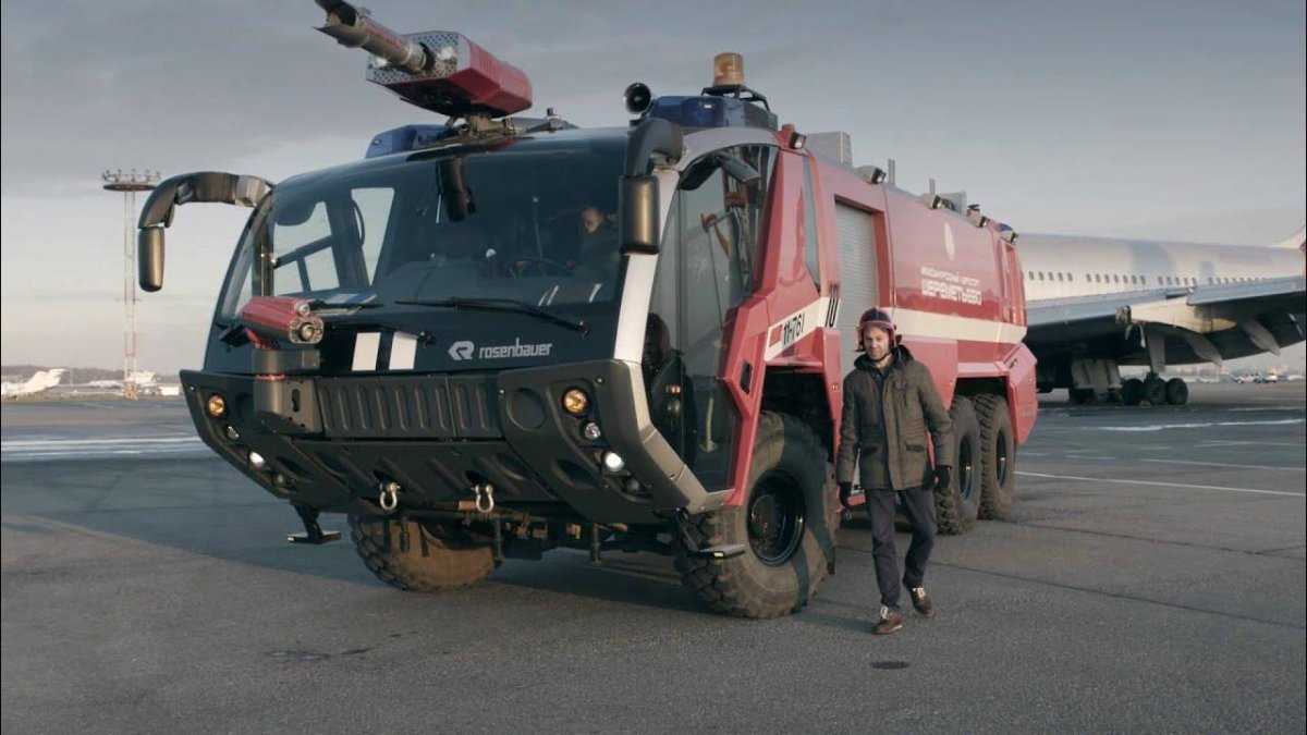 Аэродромный пожарный автомобиль Rosenbauer