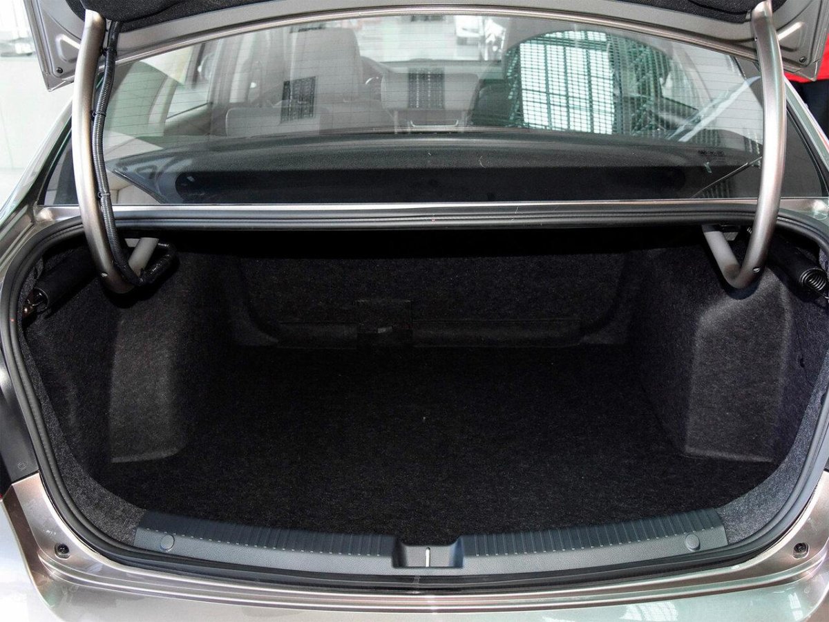 FAW b30 багажник