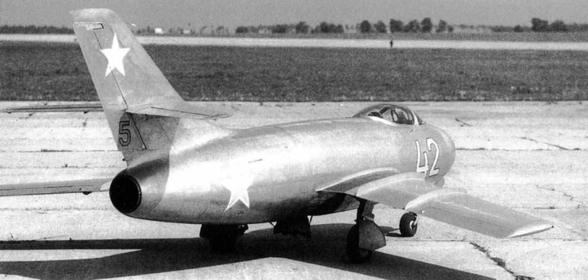 Як-25 перехватчик