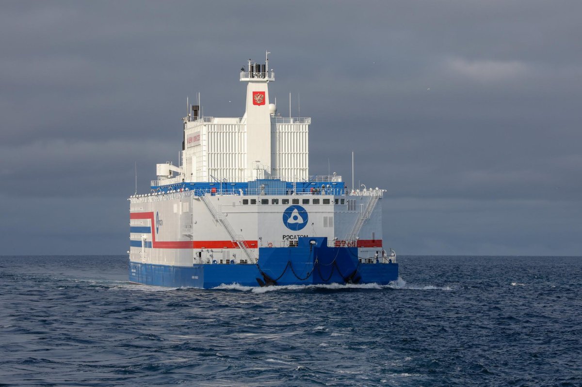 Плавучая АЭС Ломоносов