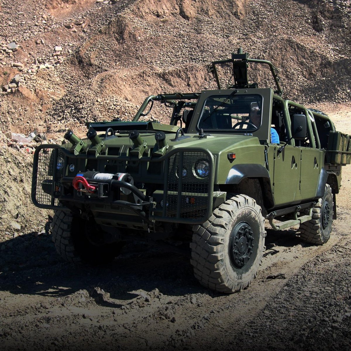 Ивеко бронеавтомобиль