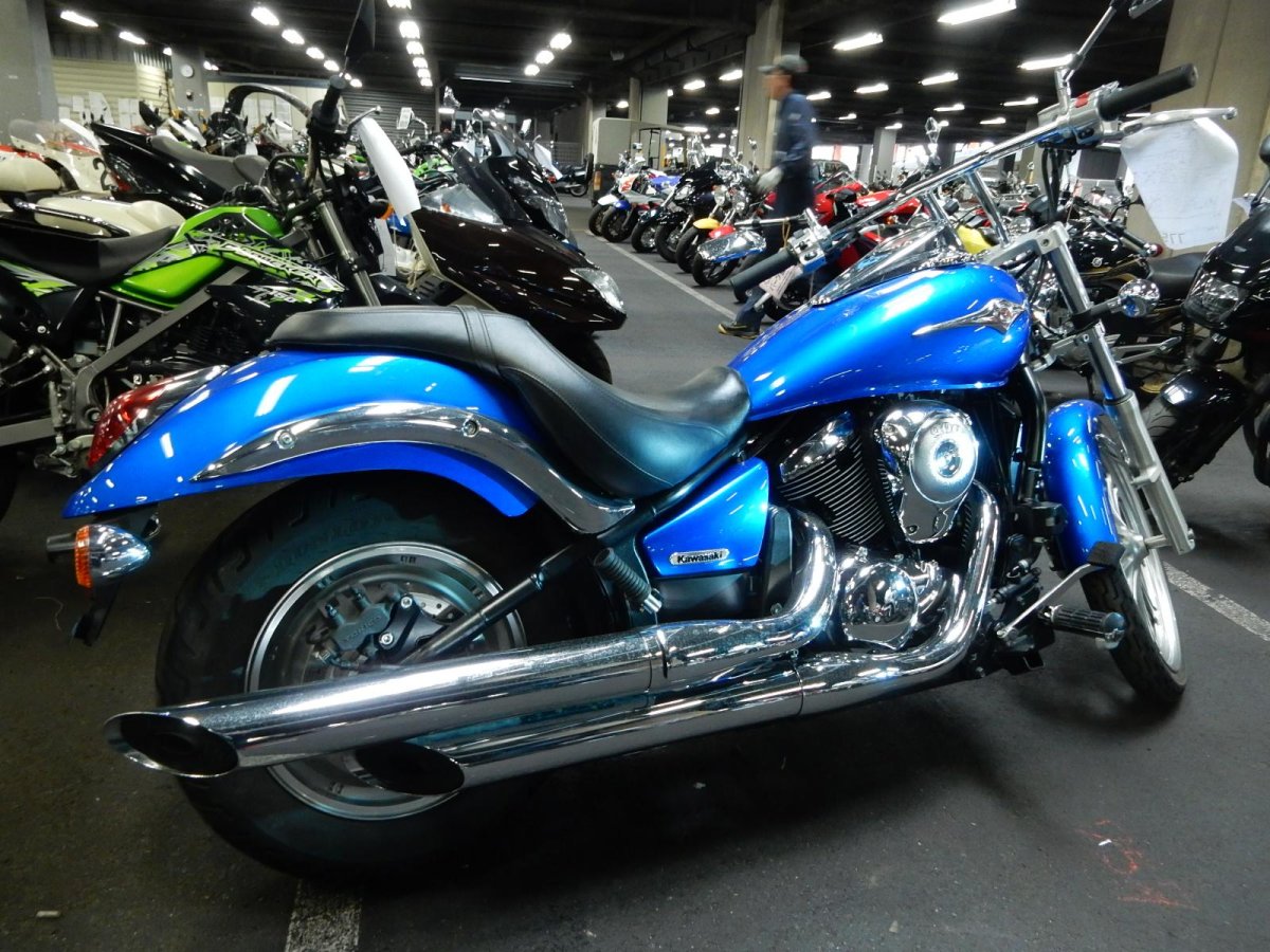 Kawasaki Vulcan 900
