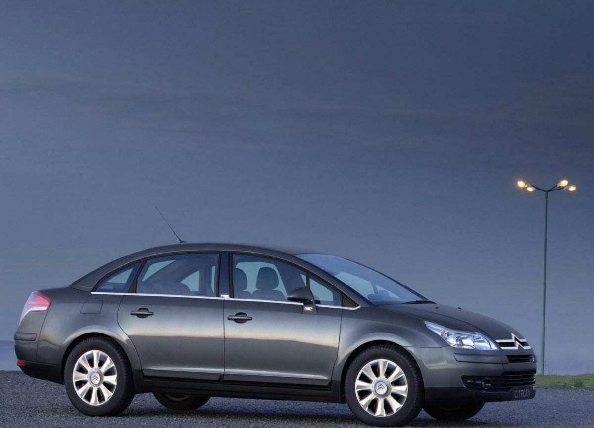 Citroen c4 sedan 2008