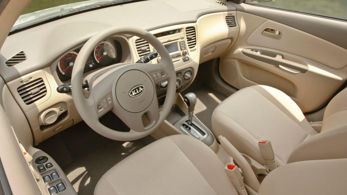 Kia Rio 2010 Interior