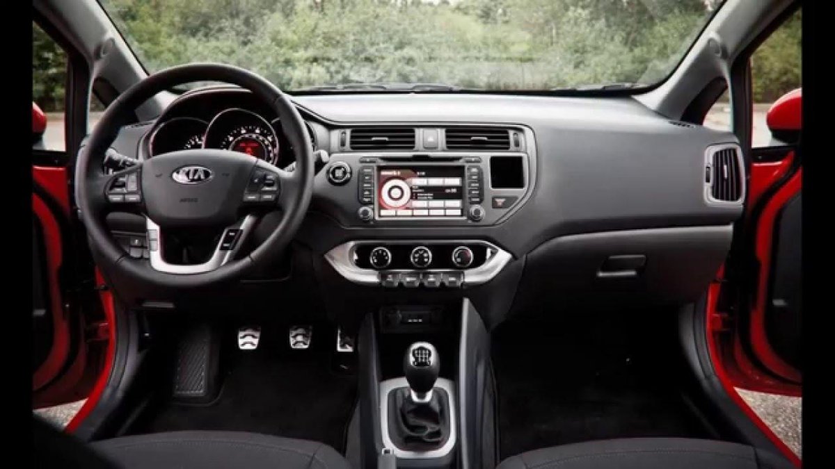 Киа Рио 3 салон
