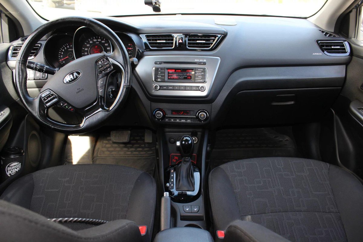 Kia Rio 3 2015 салон