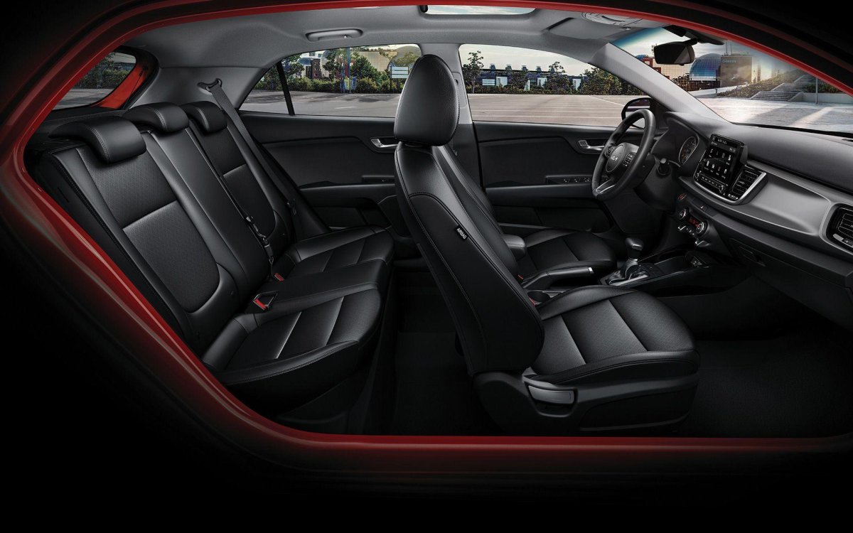 Киа Рио хэтчбек 2019 салон