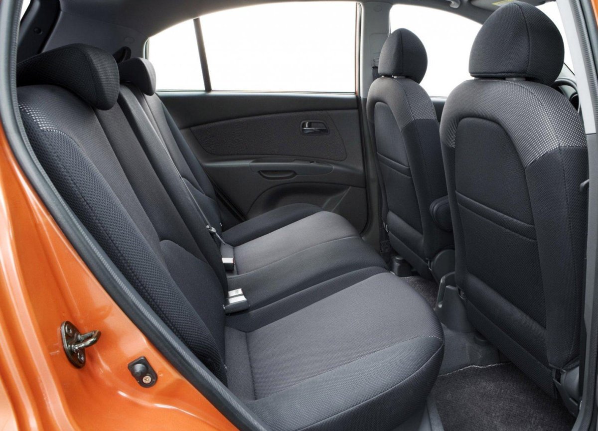 Kia Rio 2014 салон сиденья