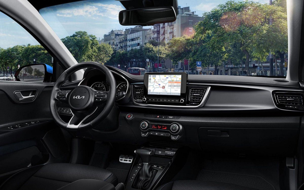 Киа Рио 2022 салон