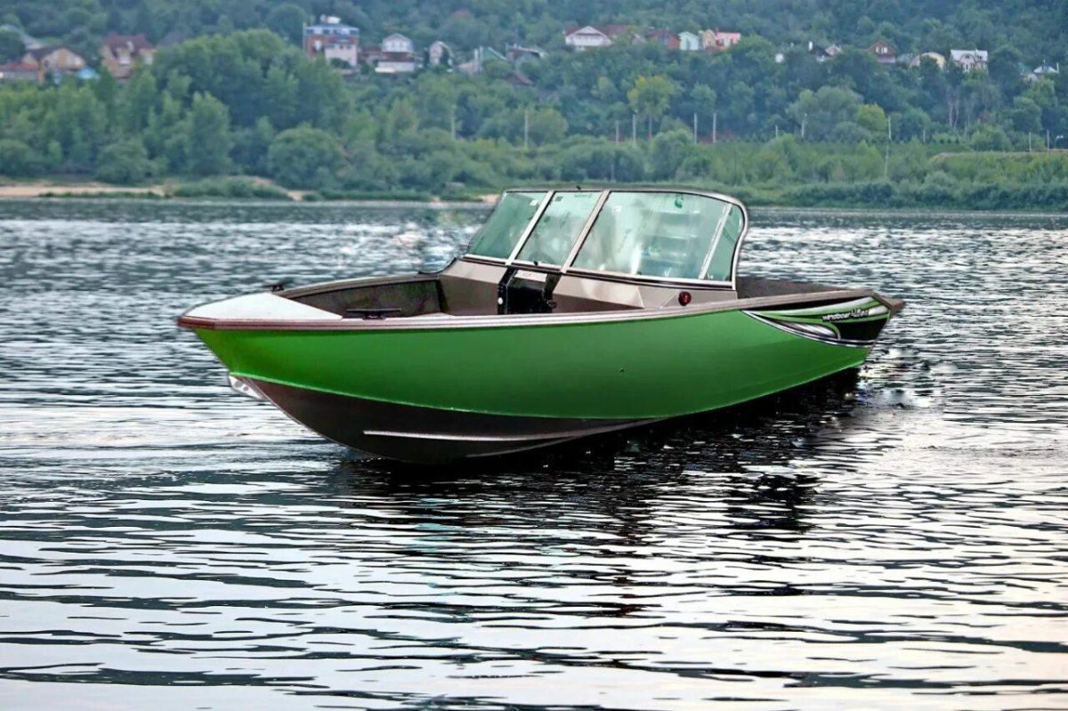 Лодка Windboat 45dcx