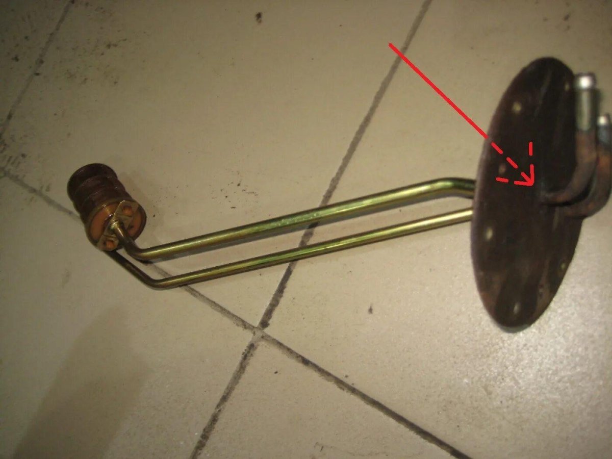 Топливозаборник Мицубиси Паджеро 2