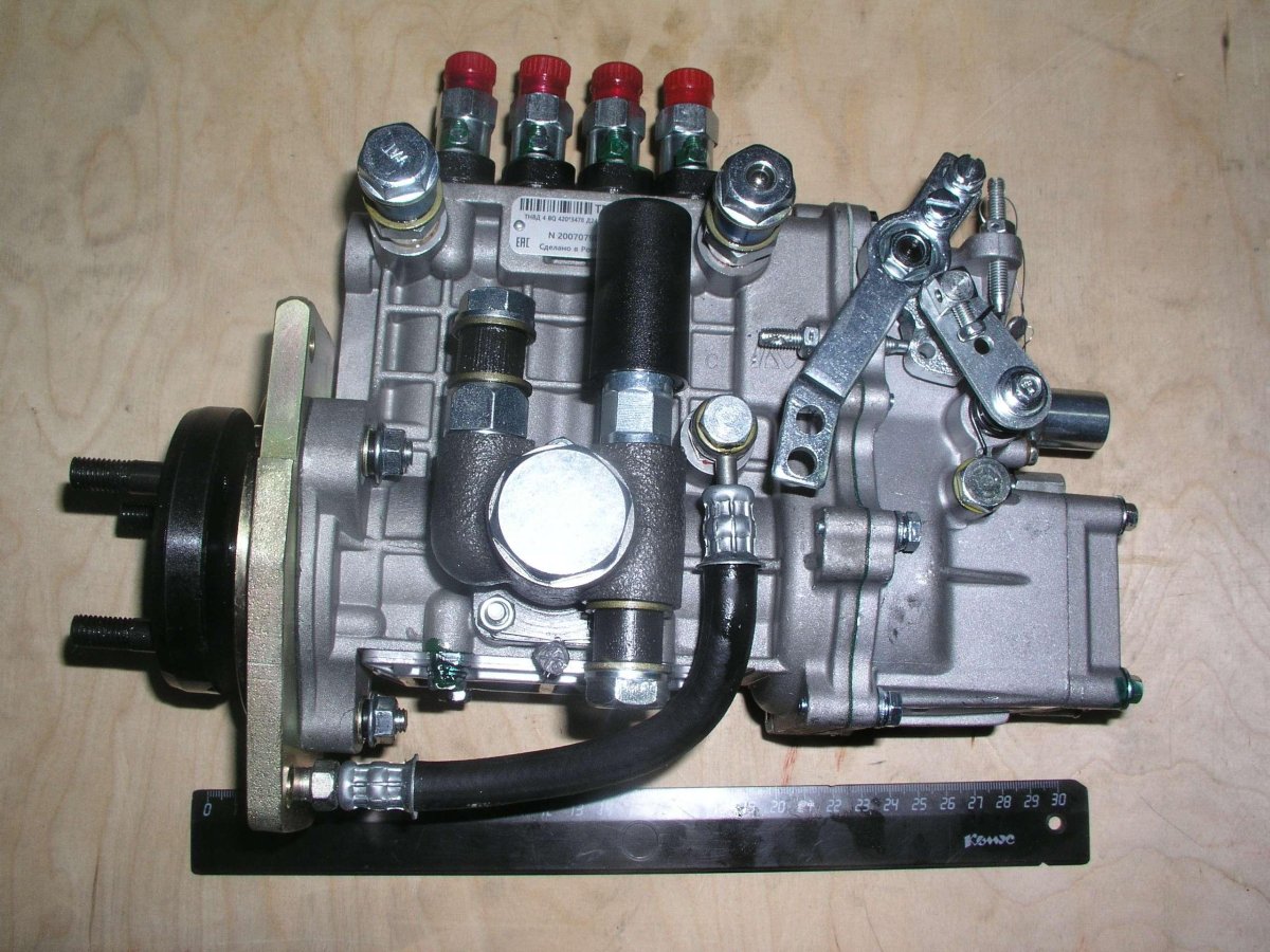 Насос топливный д-243 утни-1111007-420