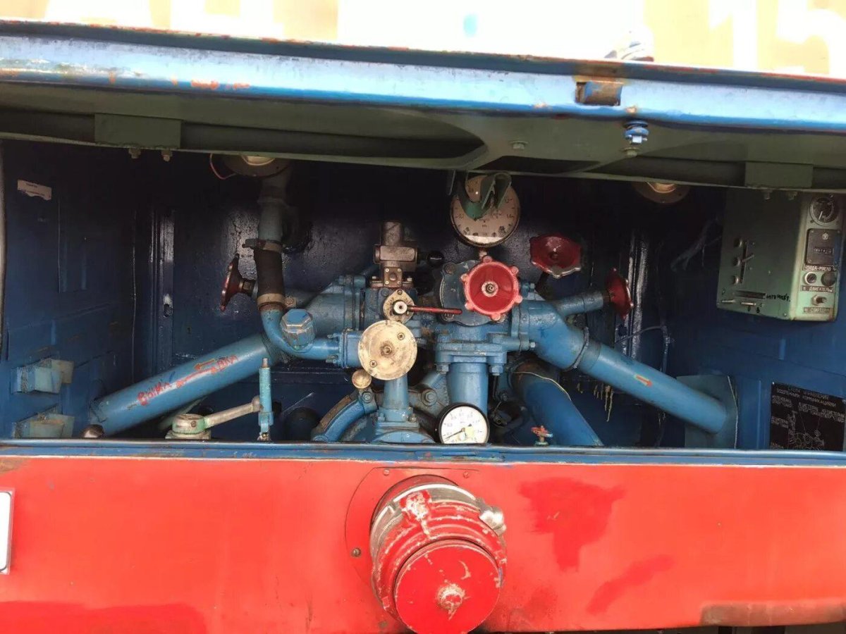 Насос АЦ 40 ЗИЛ 131