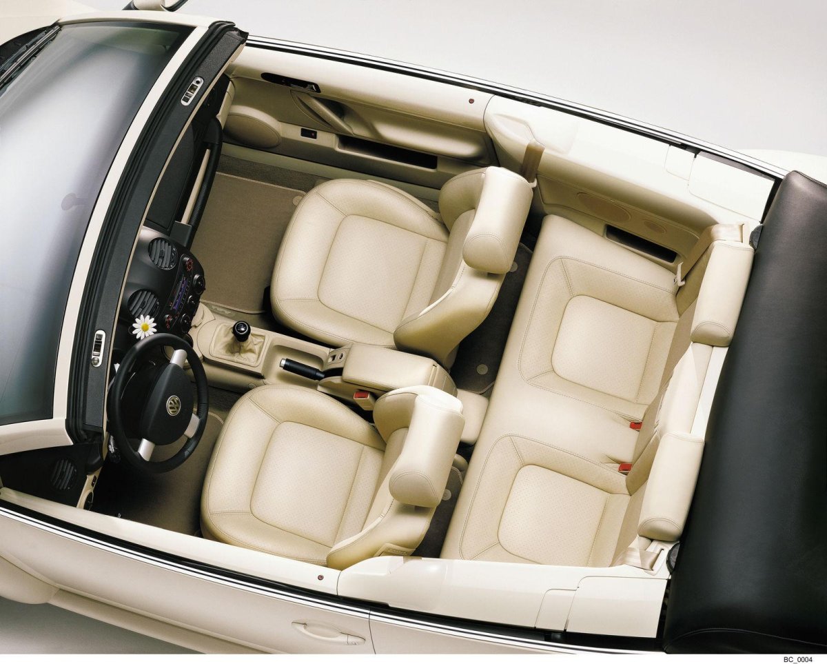 Volkswagen New Beetle салон