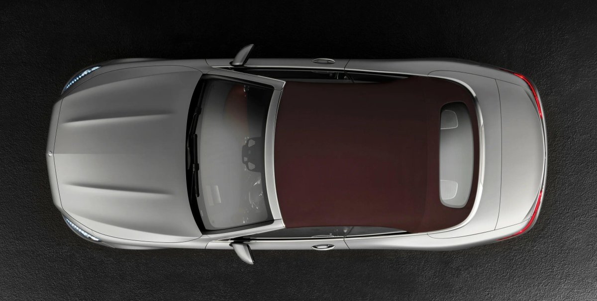 Мерседес Майбах вид сверху