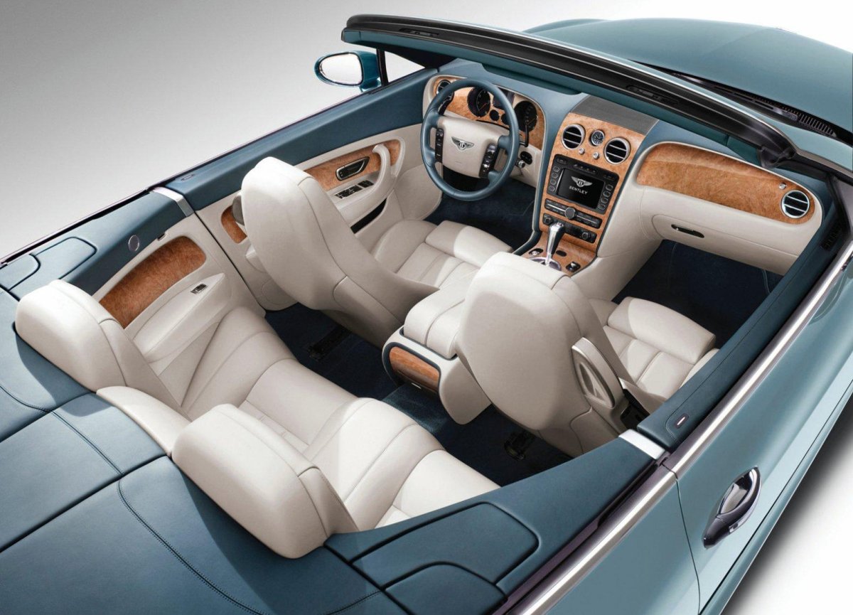 Bentley Continental gt Interior