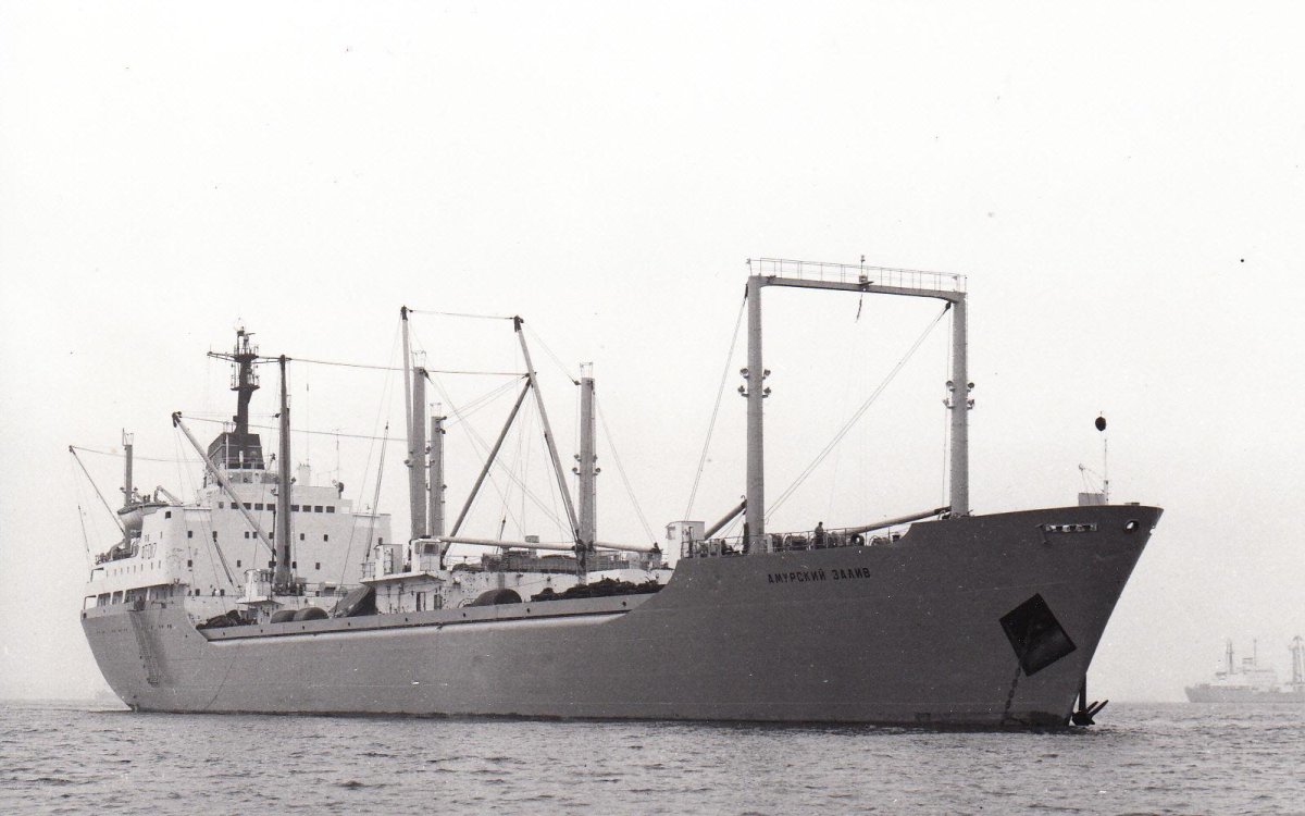 Транспортный рефрижератор Виктор Лягин