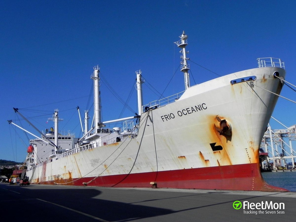 Фрио Наварин судно