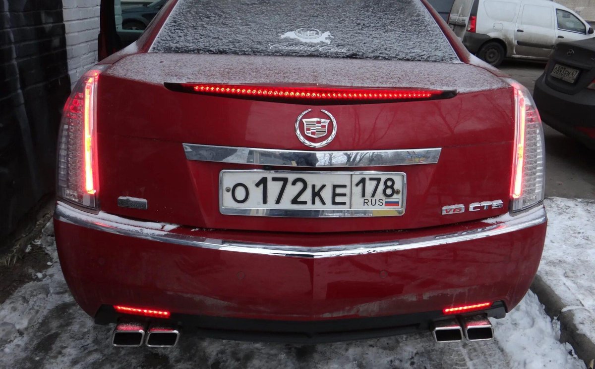 Крышка от задней фары Cadillac