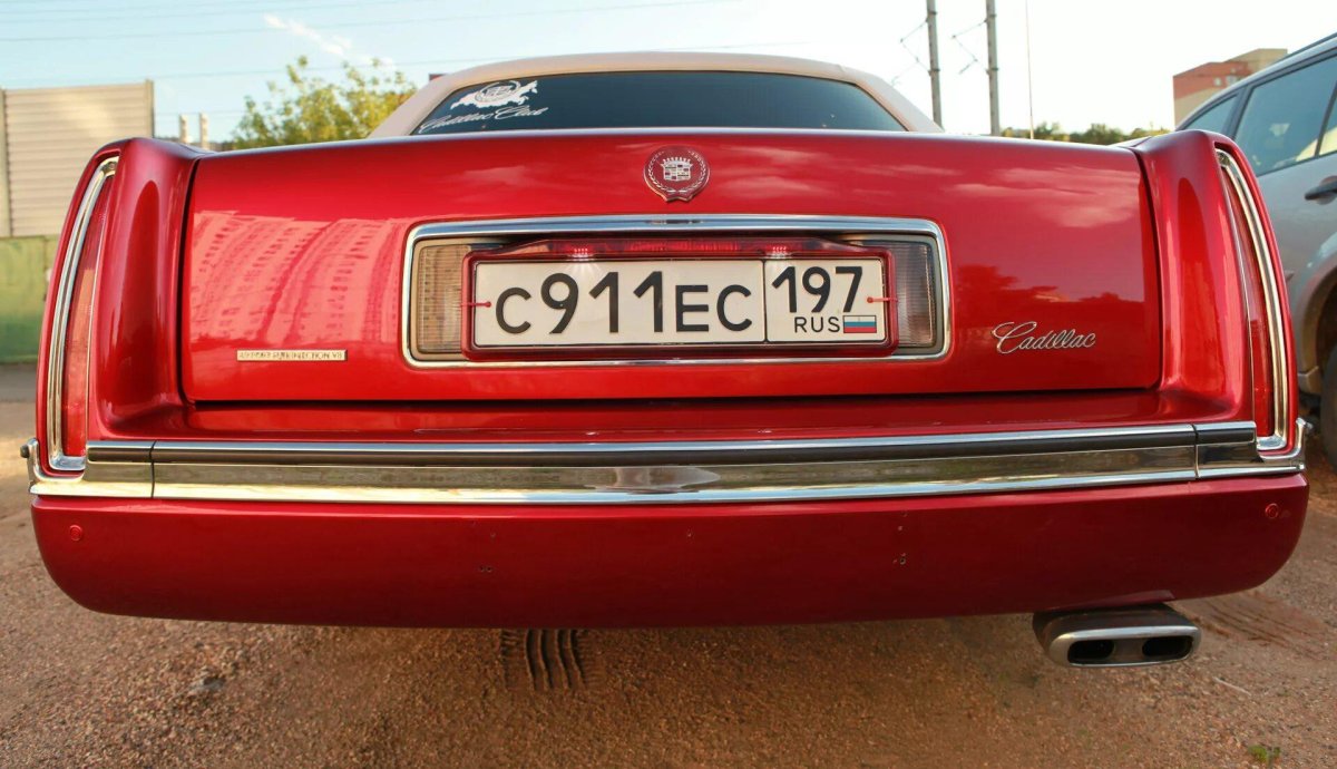 Кадиллак Девиль фото и такое говно у Мисс Девиль тоже есть