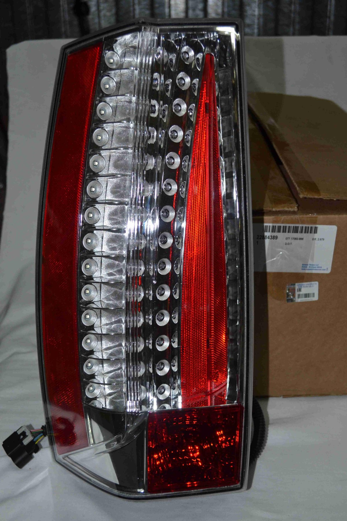 Фонари Cadillac