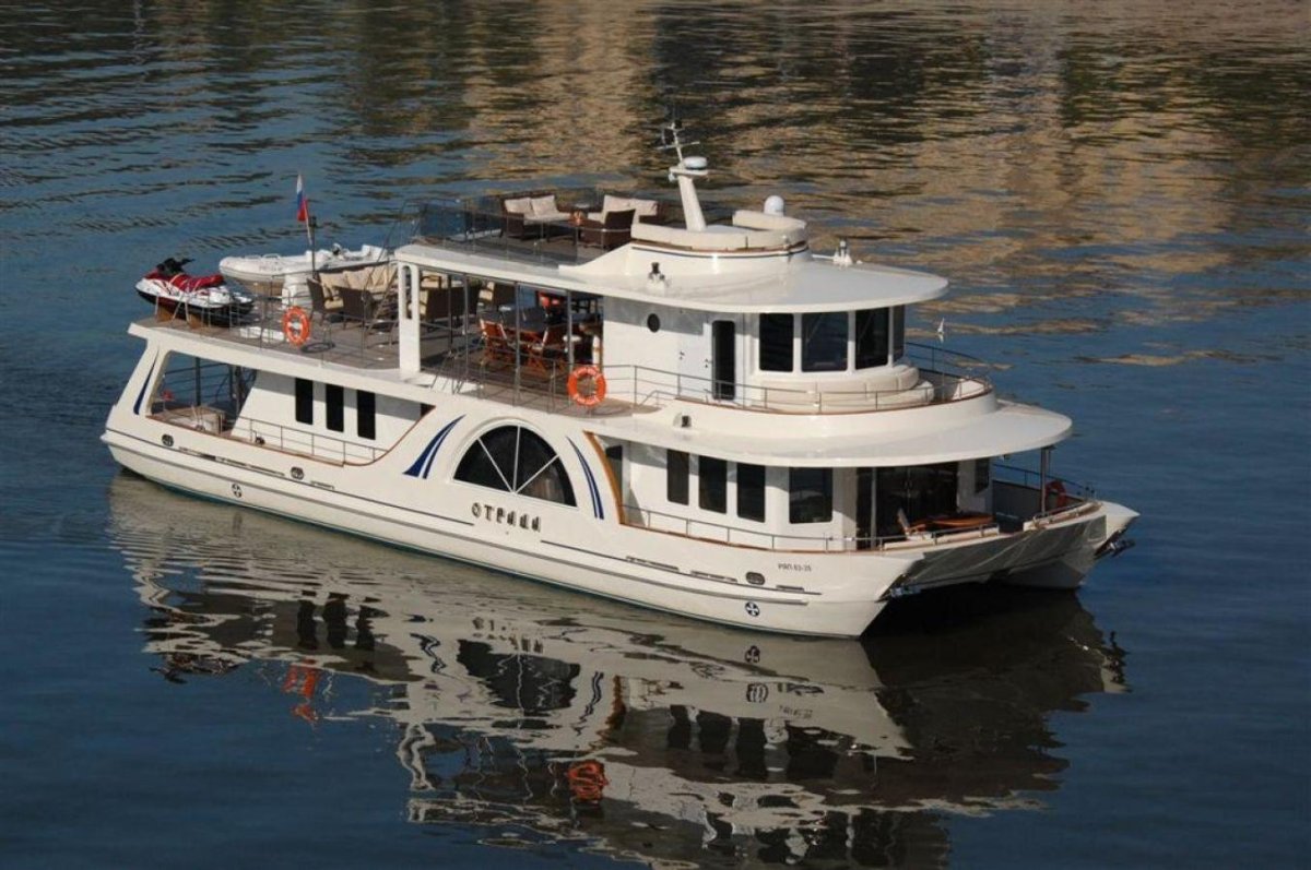 Яхта катамаран Отрада
