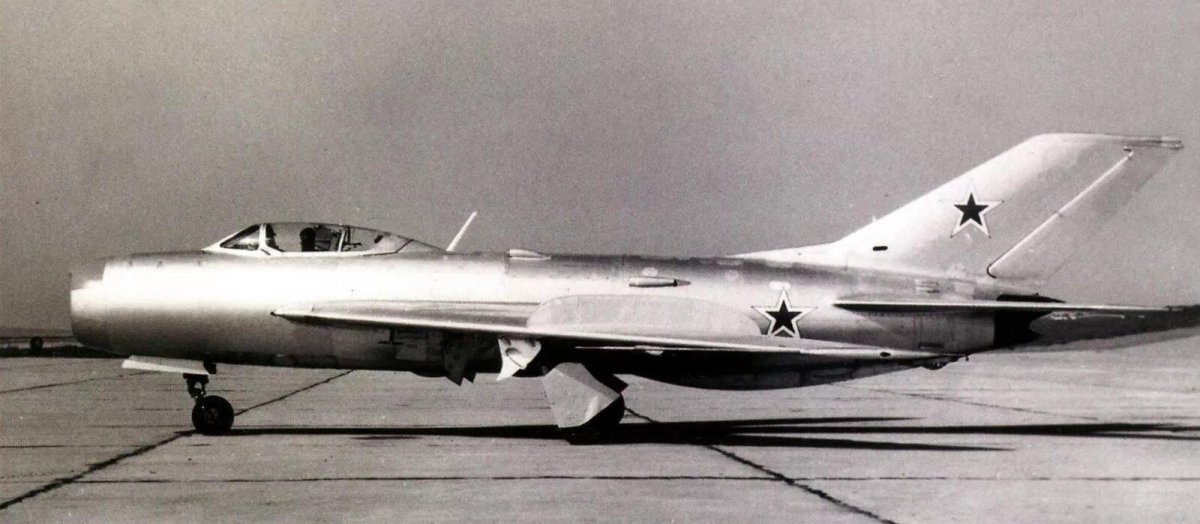 Миг-19 перехватчик