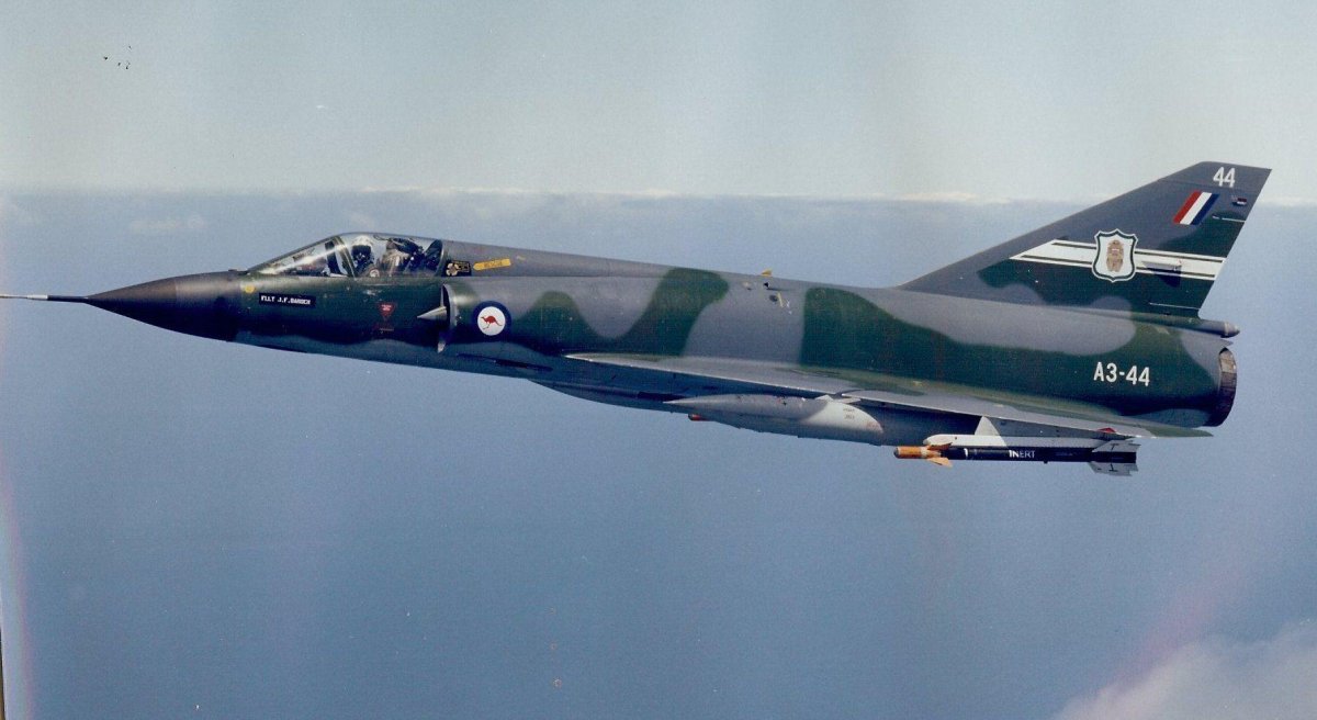 Мираж 3 истребитель