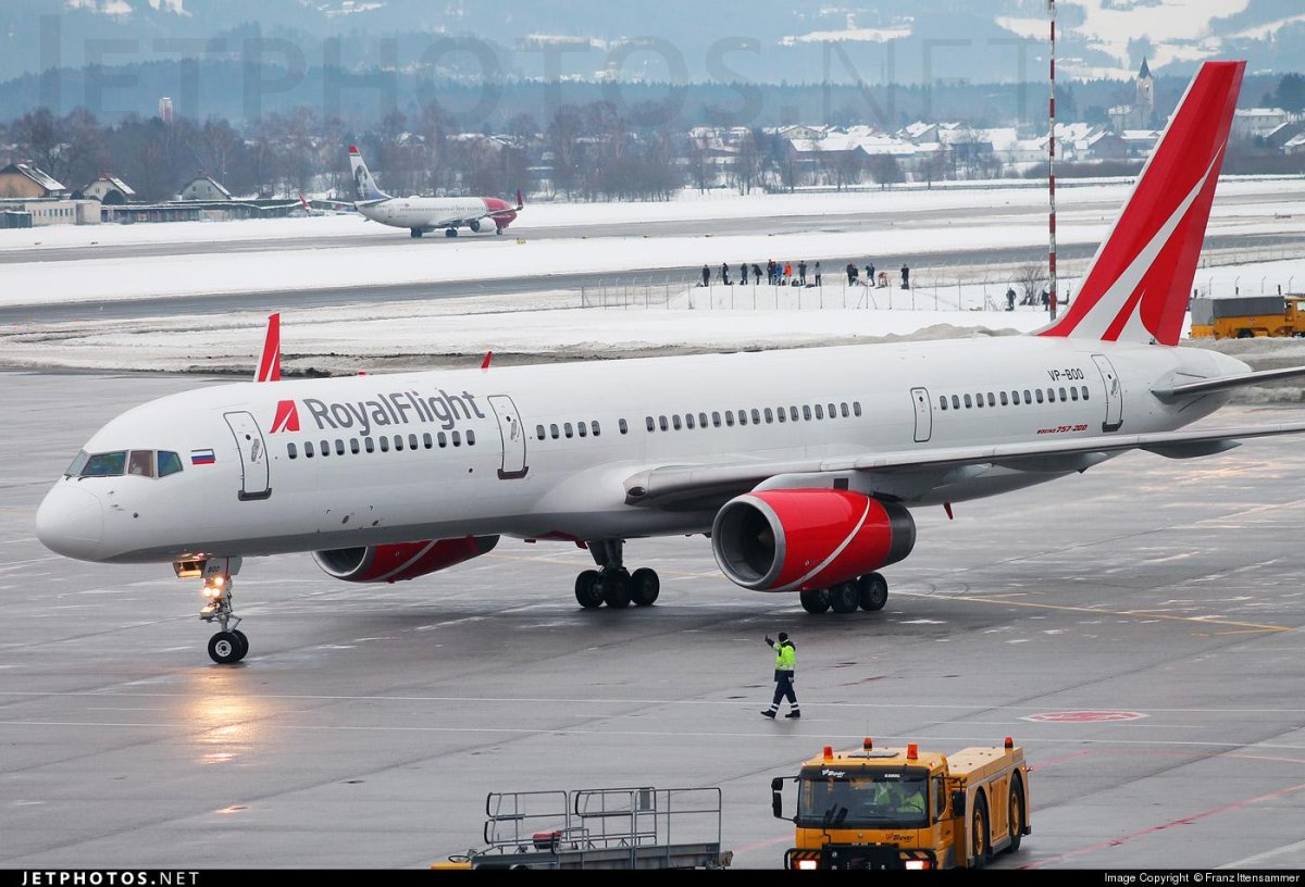 Boeing 757 Royal Flight