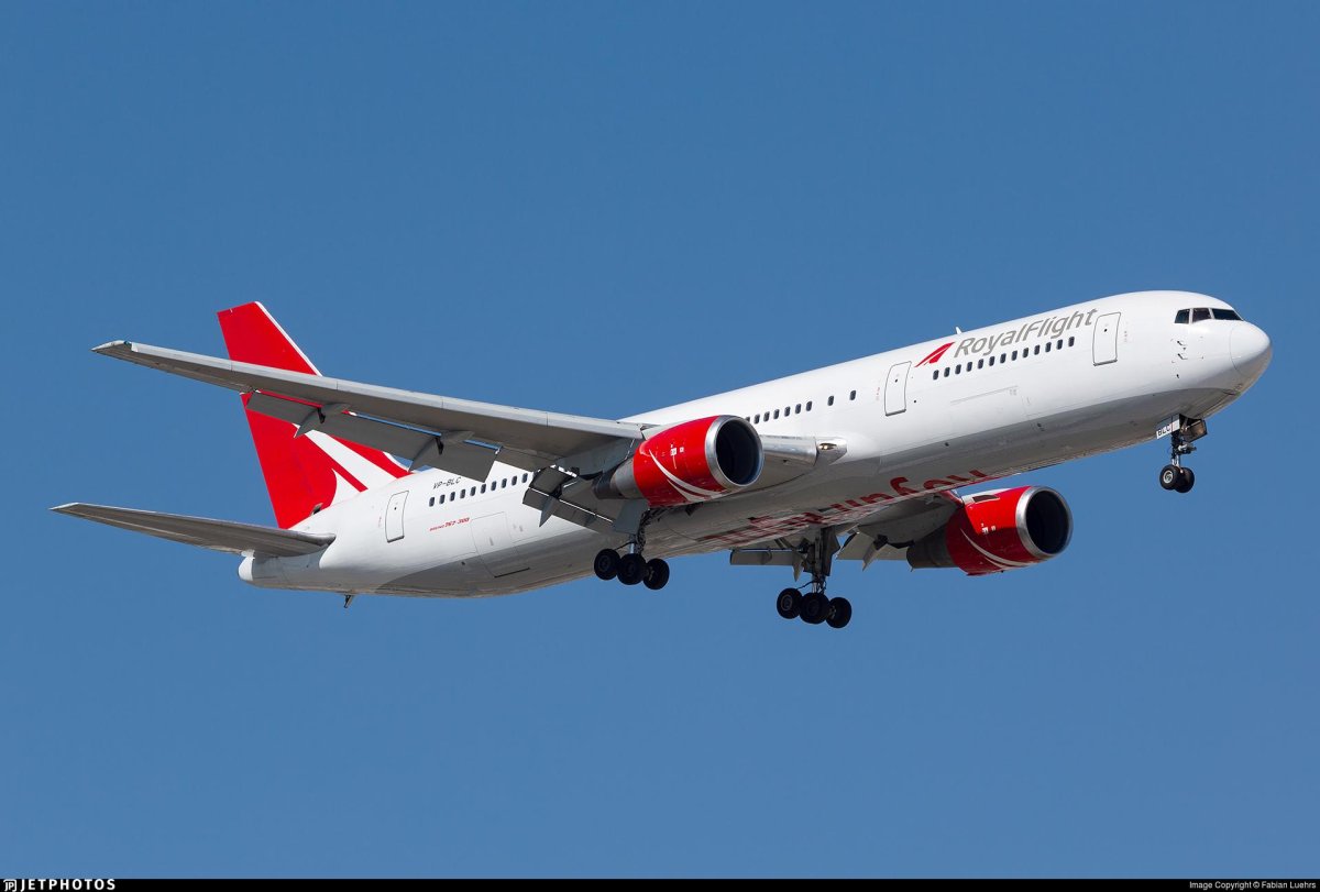 Роял Флайт 767