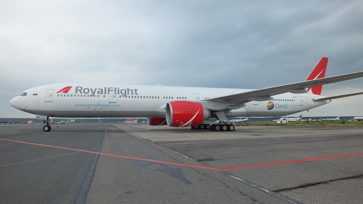 Роял Флайт авиакомпания самолеты