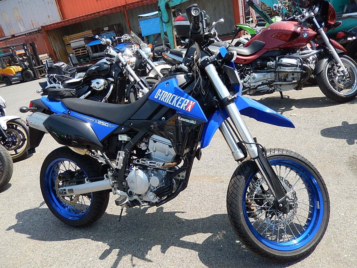 Кавасаки d Tracker 250