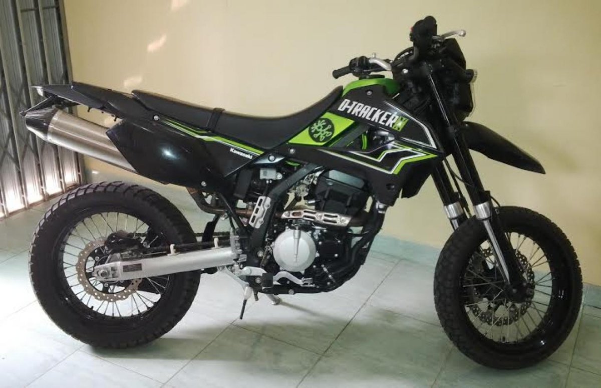 D Tracker 250 Kawasaki x