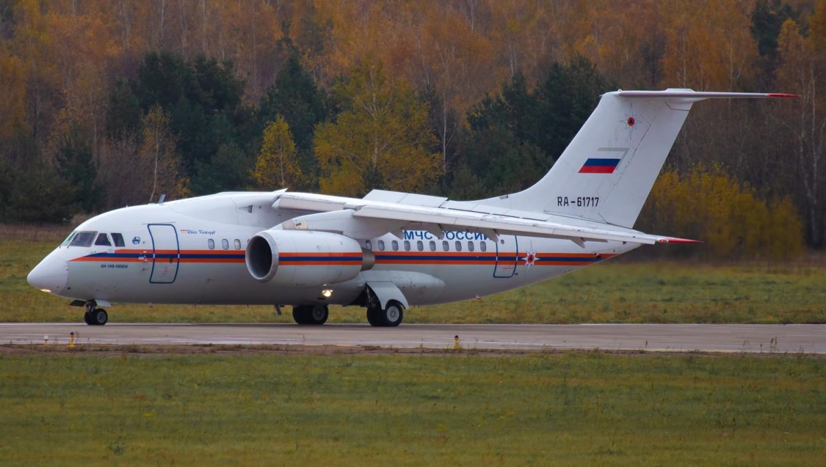 АН-148-100ем самолёт МЧС