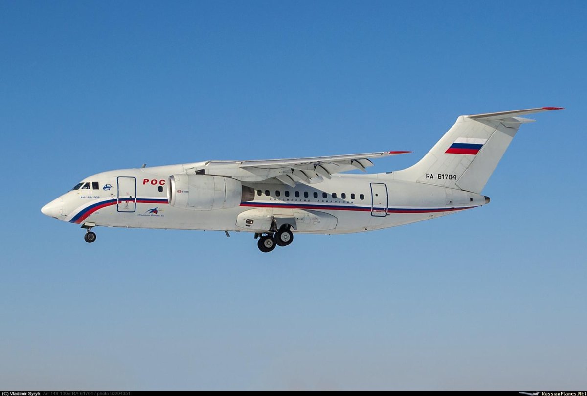 АН-148 пассажирский самолёт фото салона