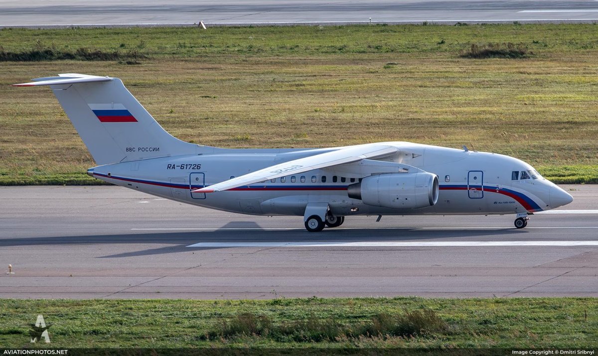 Самолет АН-148-100