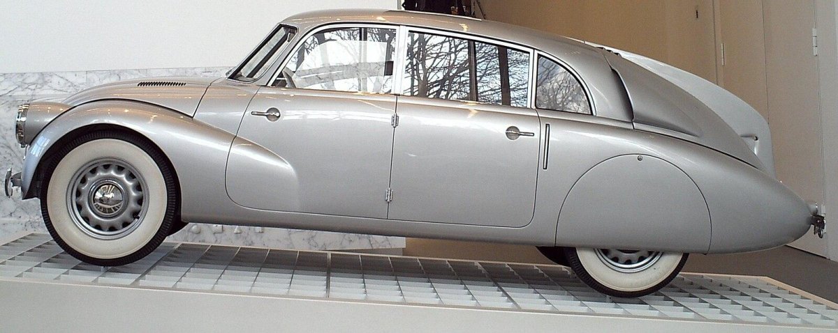 Tatra t87