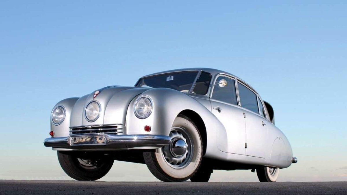 Машина Татра 87