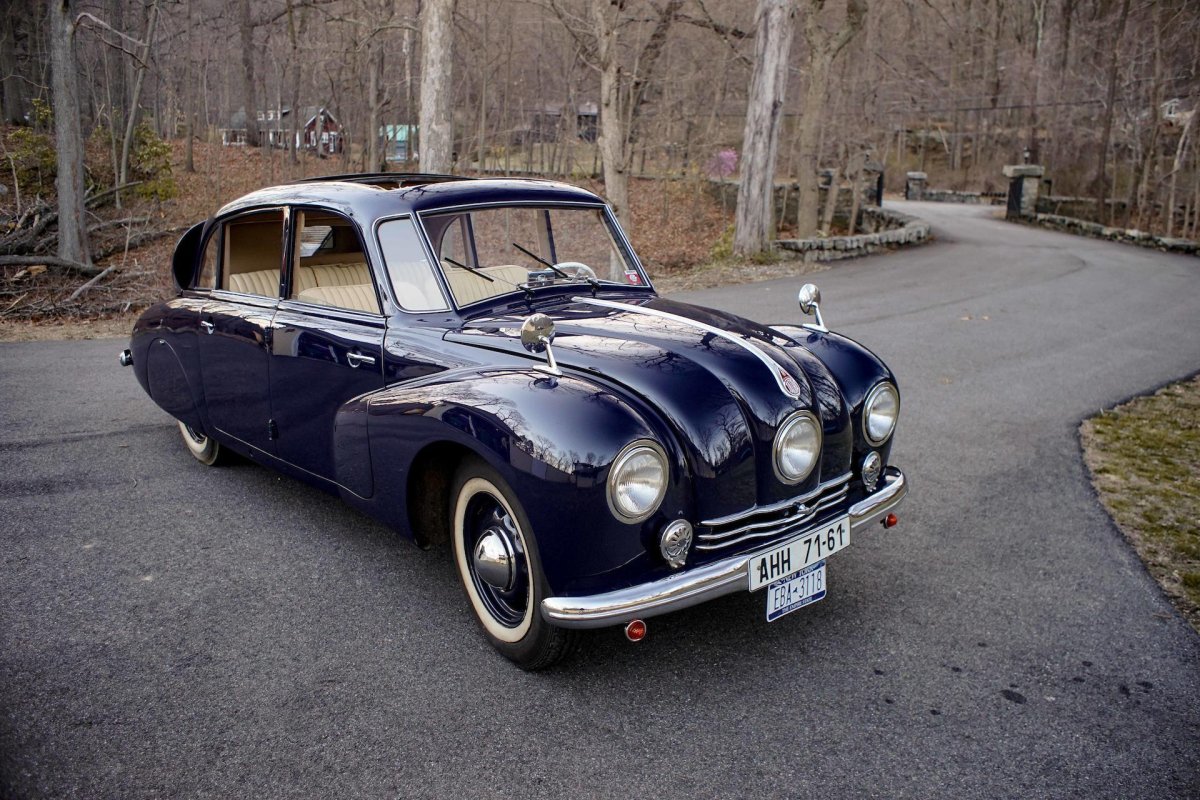 Татра легковая Tatra t87