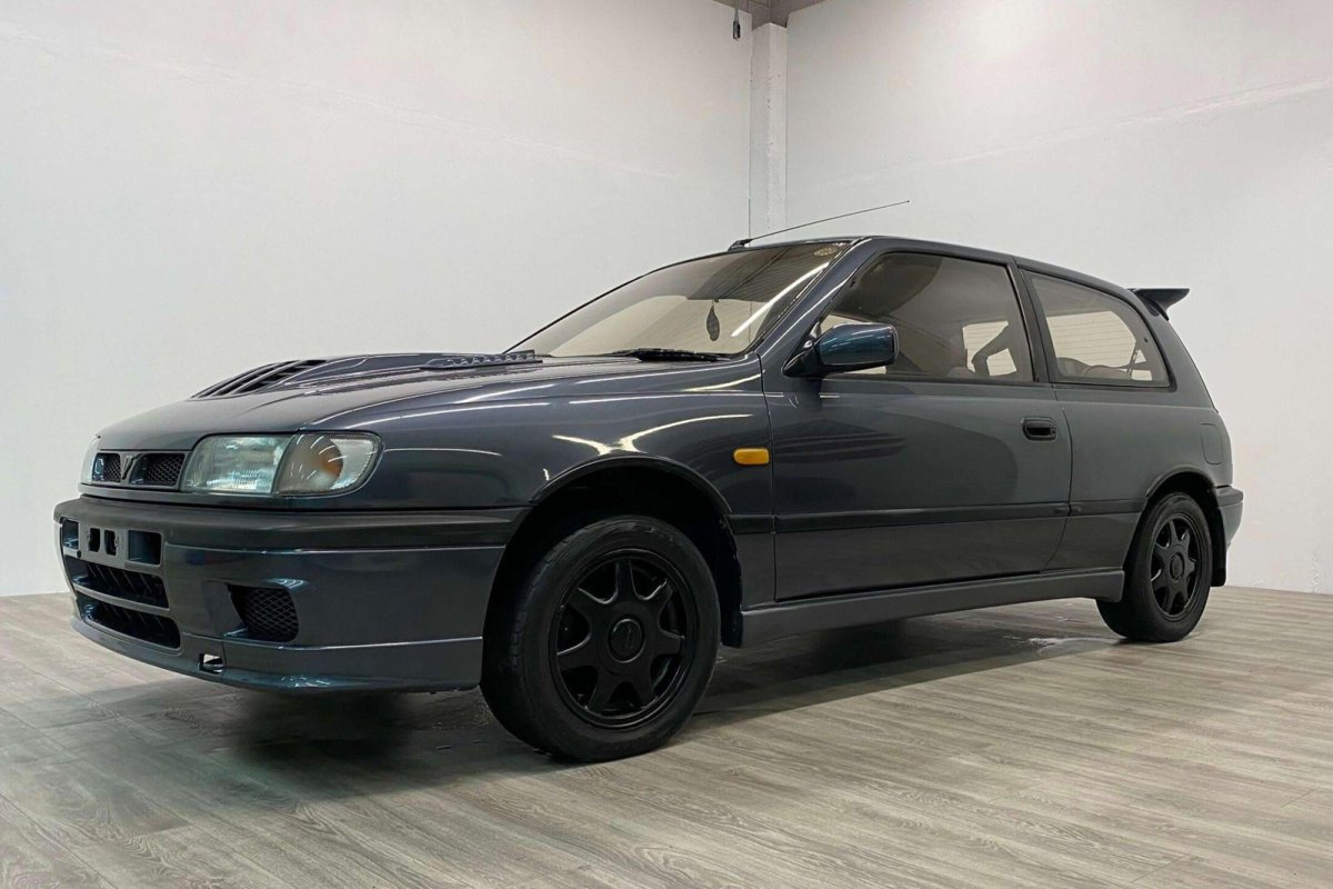 Ниссан Пульсар 1991