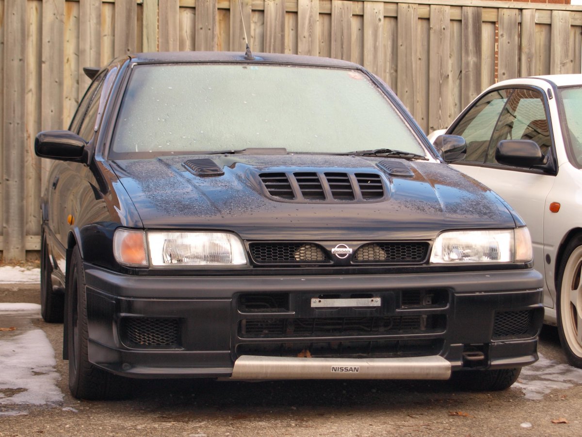 Nissan Pulsar GTI