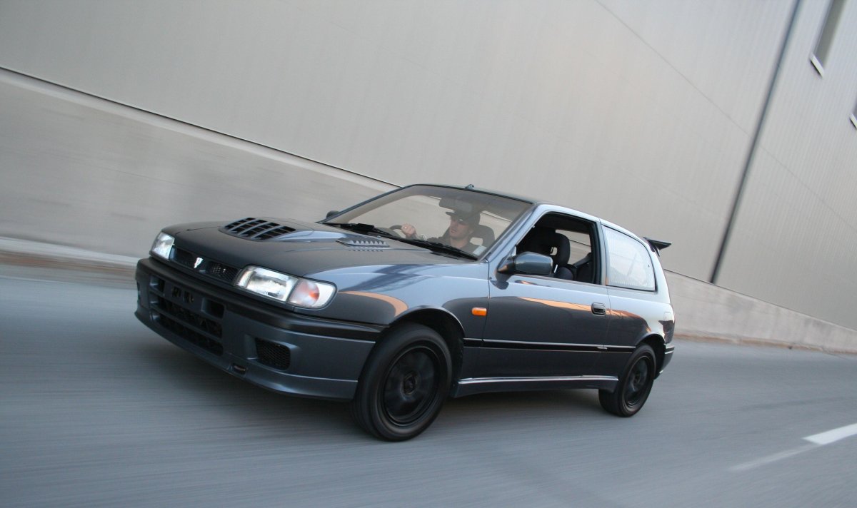 Nissan Pulsar GTI