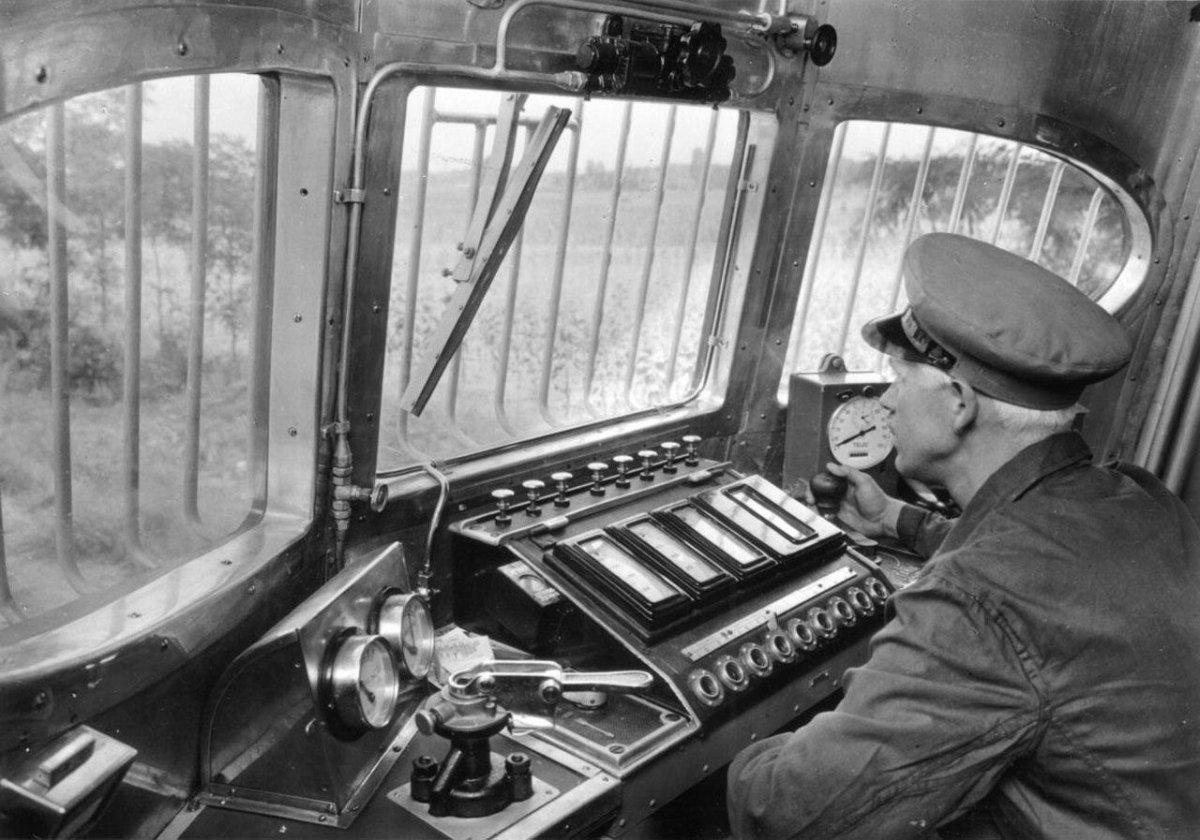 Дп1 дизель-поезд кабина