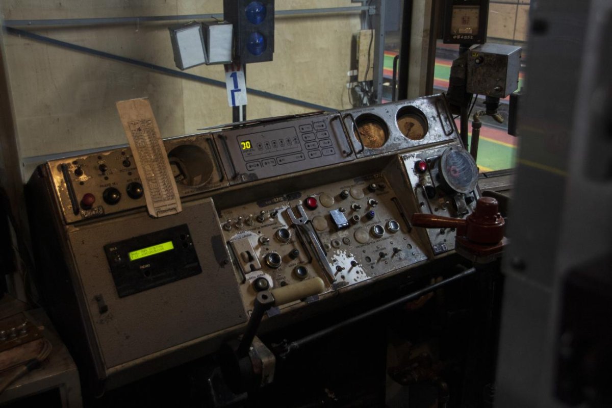 Пульт машиниста вспомогательный 81-765