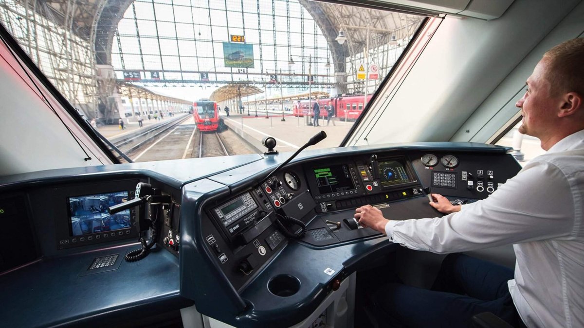 Иволга 2.0 кабина машиниста